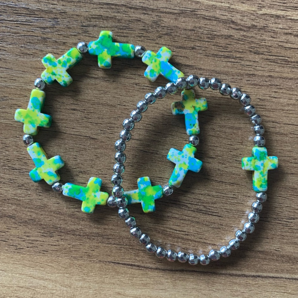 {Handmade} Colorful Cross Bracelet Set
